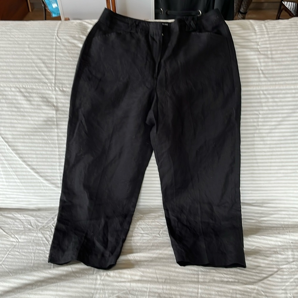 Womens linen capri, lined .